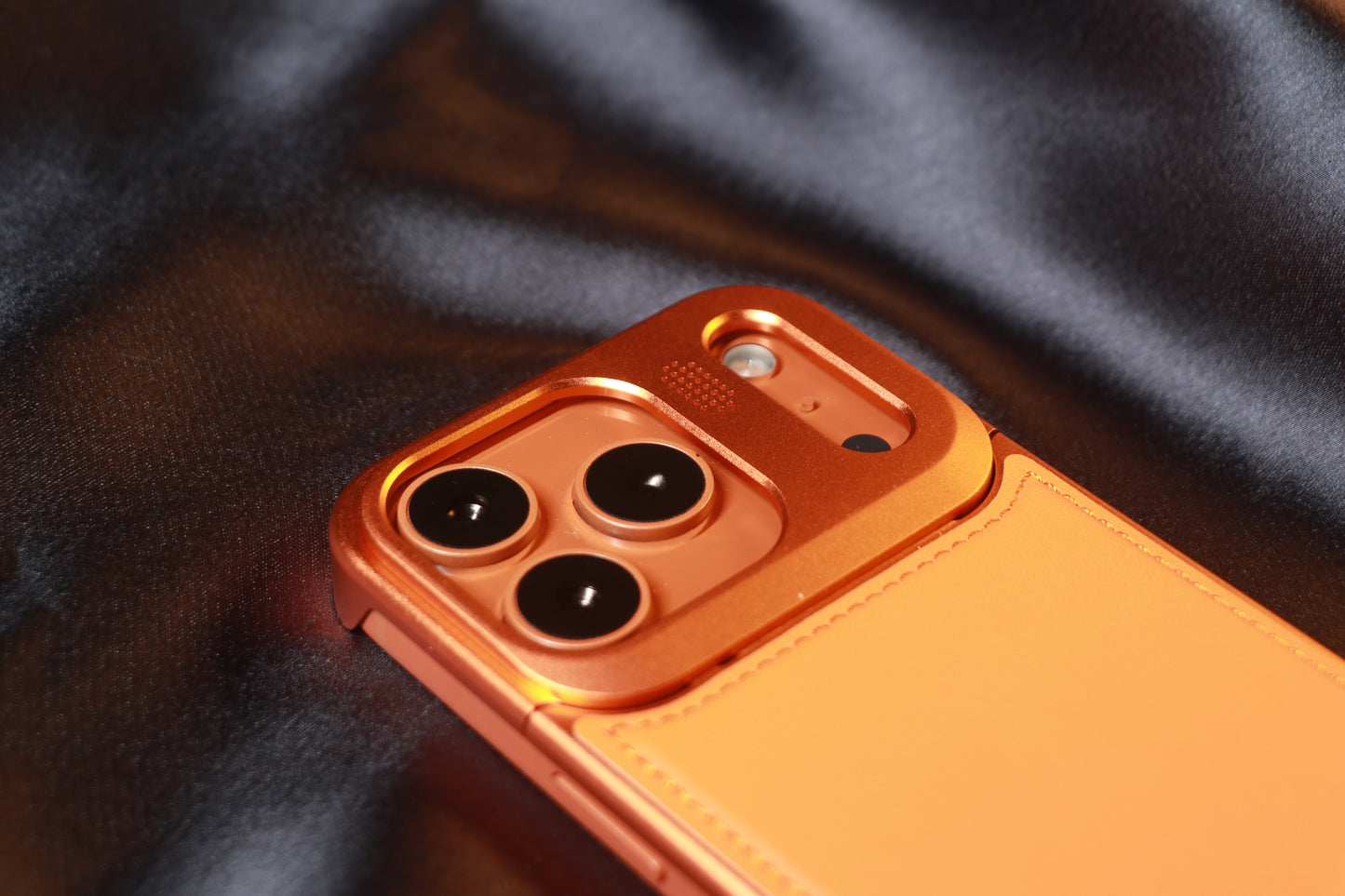 KK-Metal Cases Aro Magnet — iPhone 17 Series