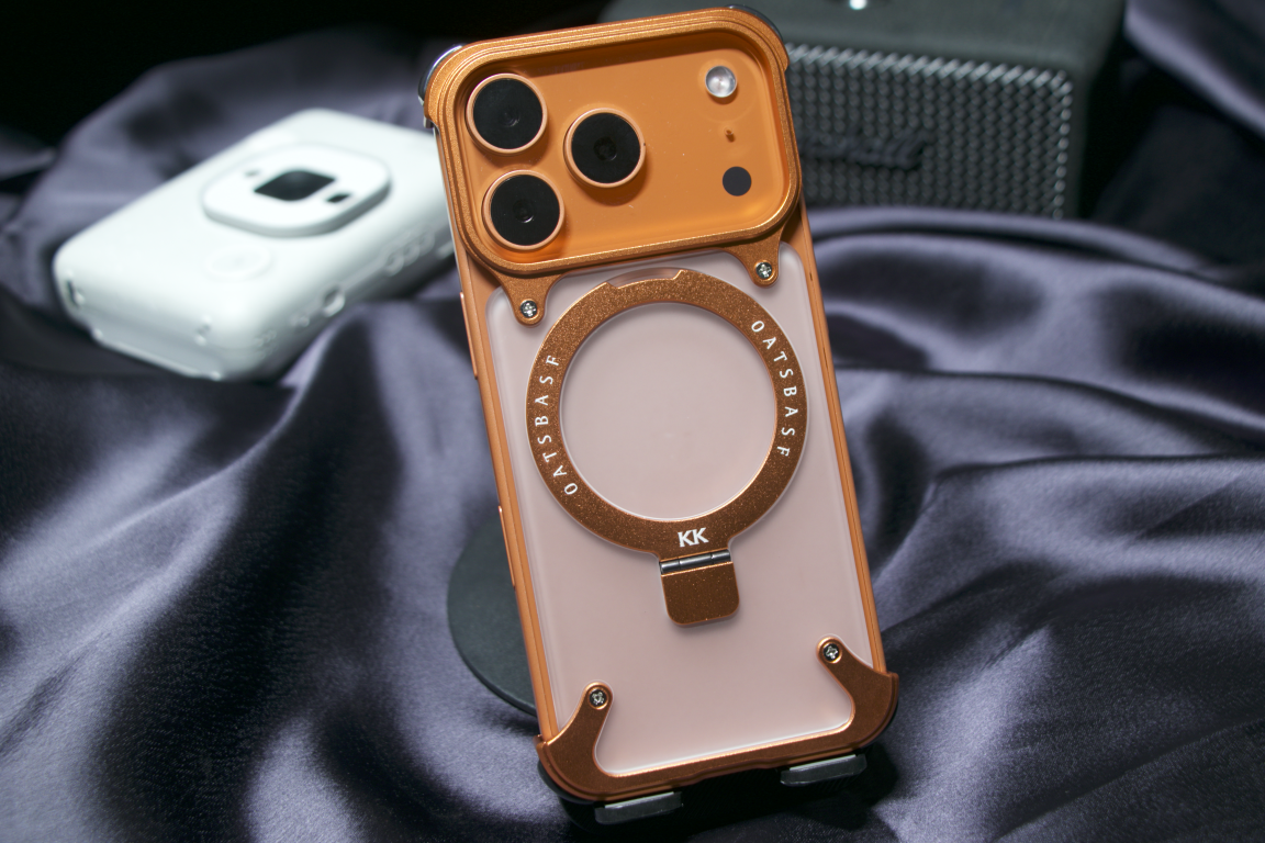 KK Onyx Armor — iPhone 17 Series