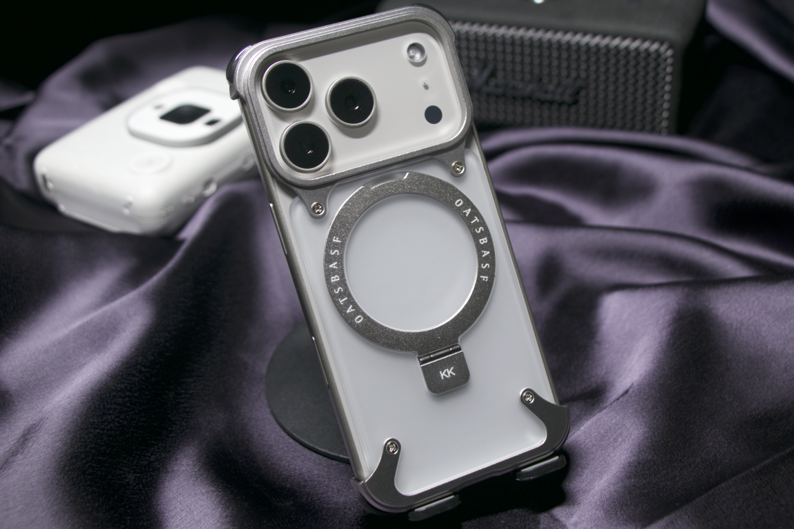 KK Onyx Armor — iPhone 17 Series