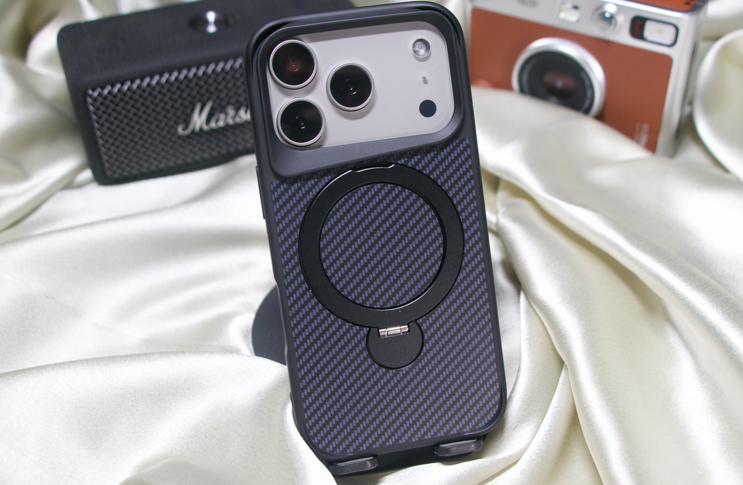 KK Carbon Luxe — iPhone 17 Series