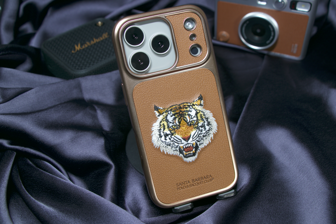 Santa Barbara Savanna — iPhone 17 Series Series