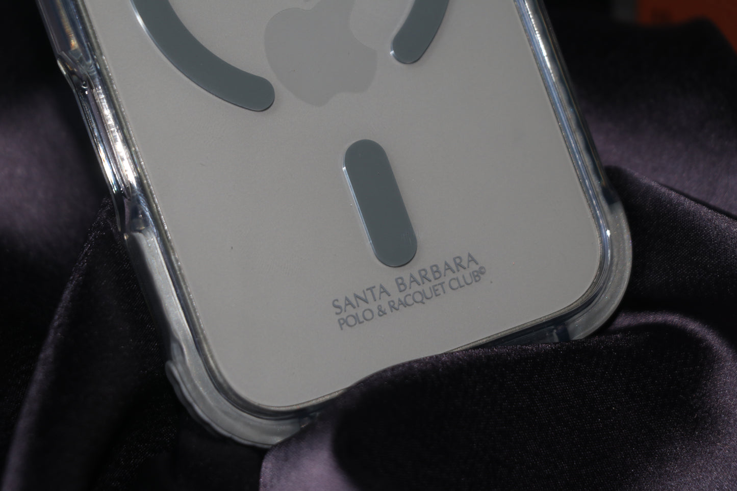 Santa Barbara Rebecca — iPhone 17 Series