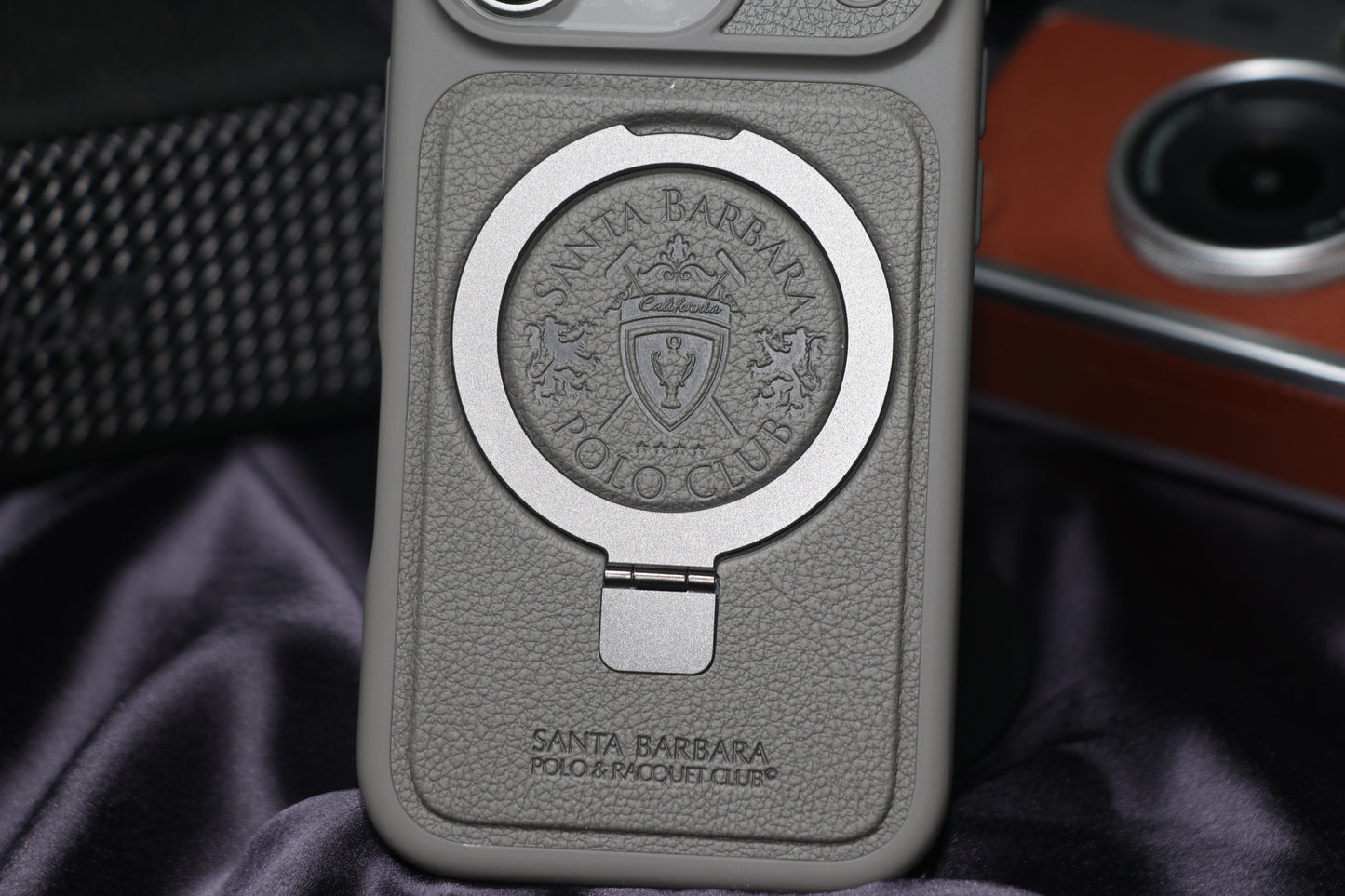 Santa Barbara Primo — iPhone 17 Series