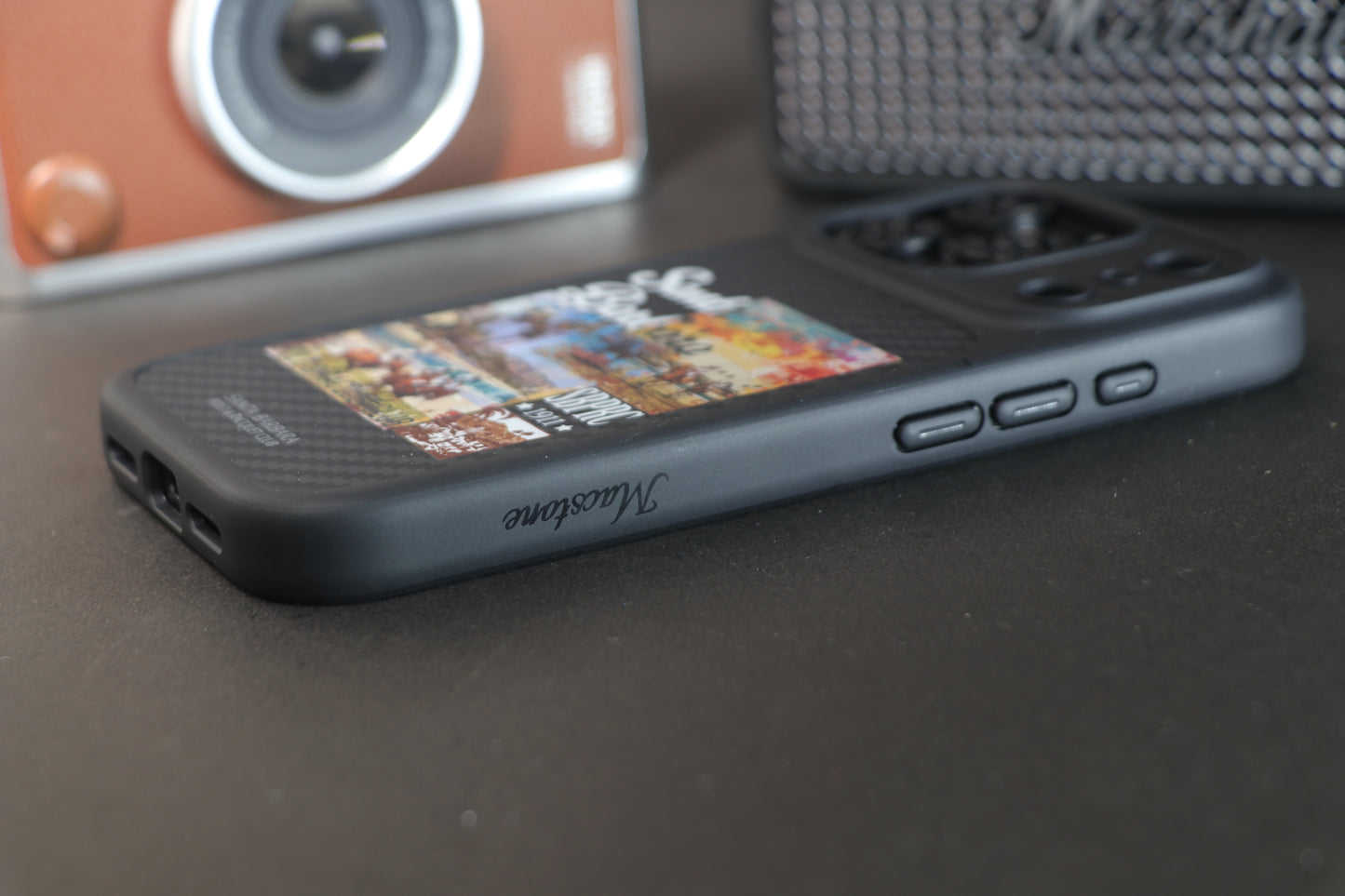 Santa Barbara Elvis — iPhone 17  Series