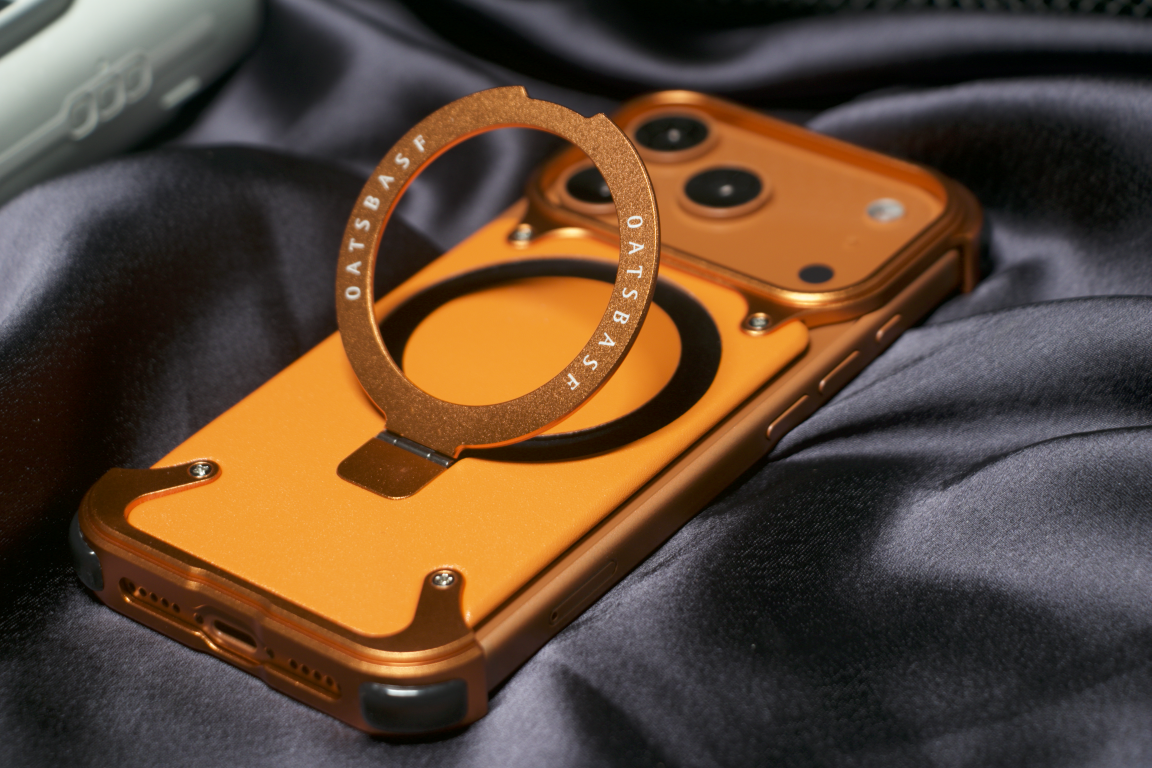 KK Leather — iPhone 17 Series