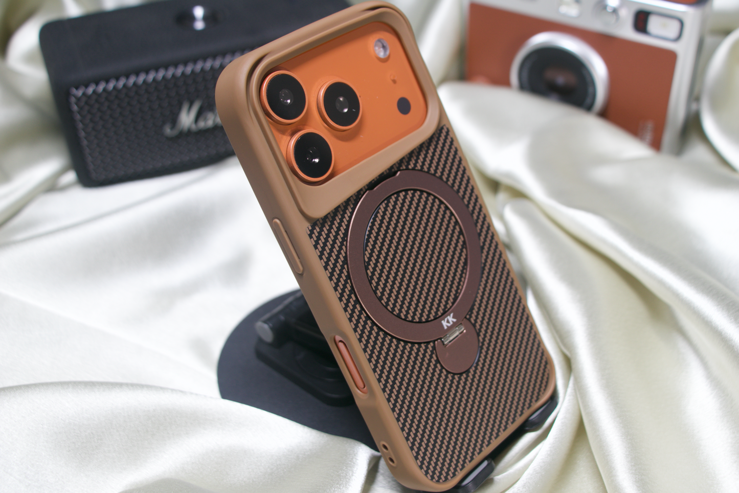 KK Carbon Luxe — iPhone 17 Series