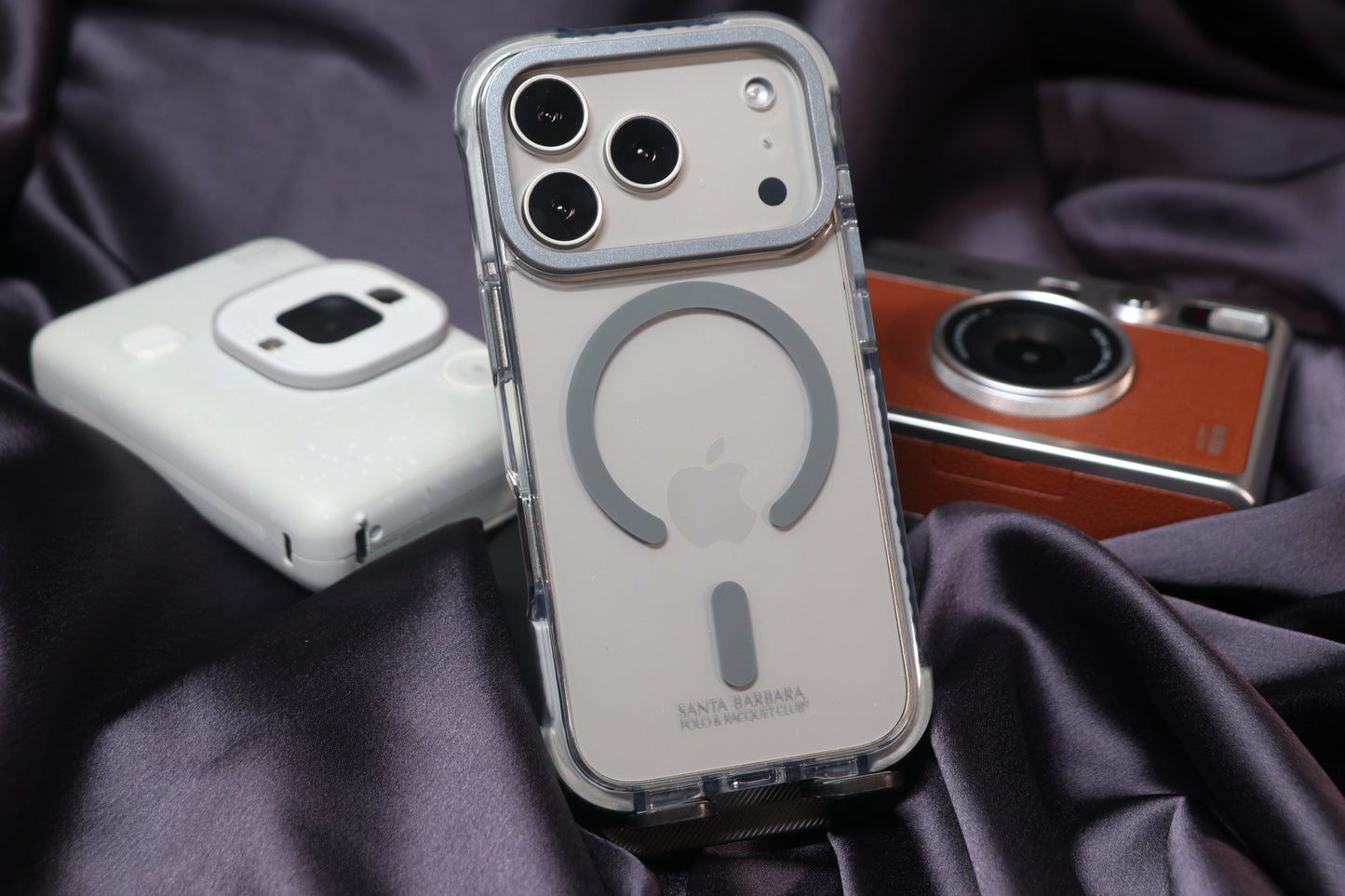 Santa Barbara Rebecca — iPhone 17 Series