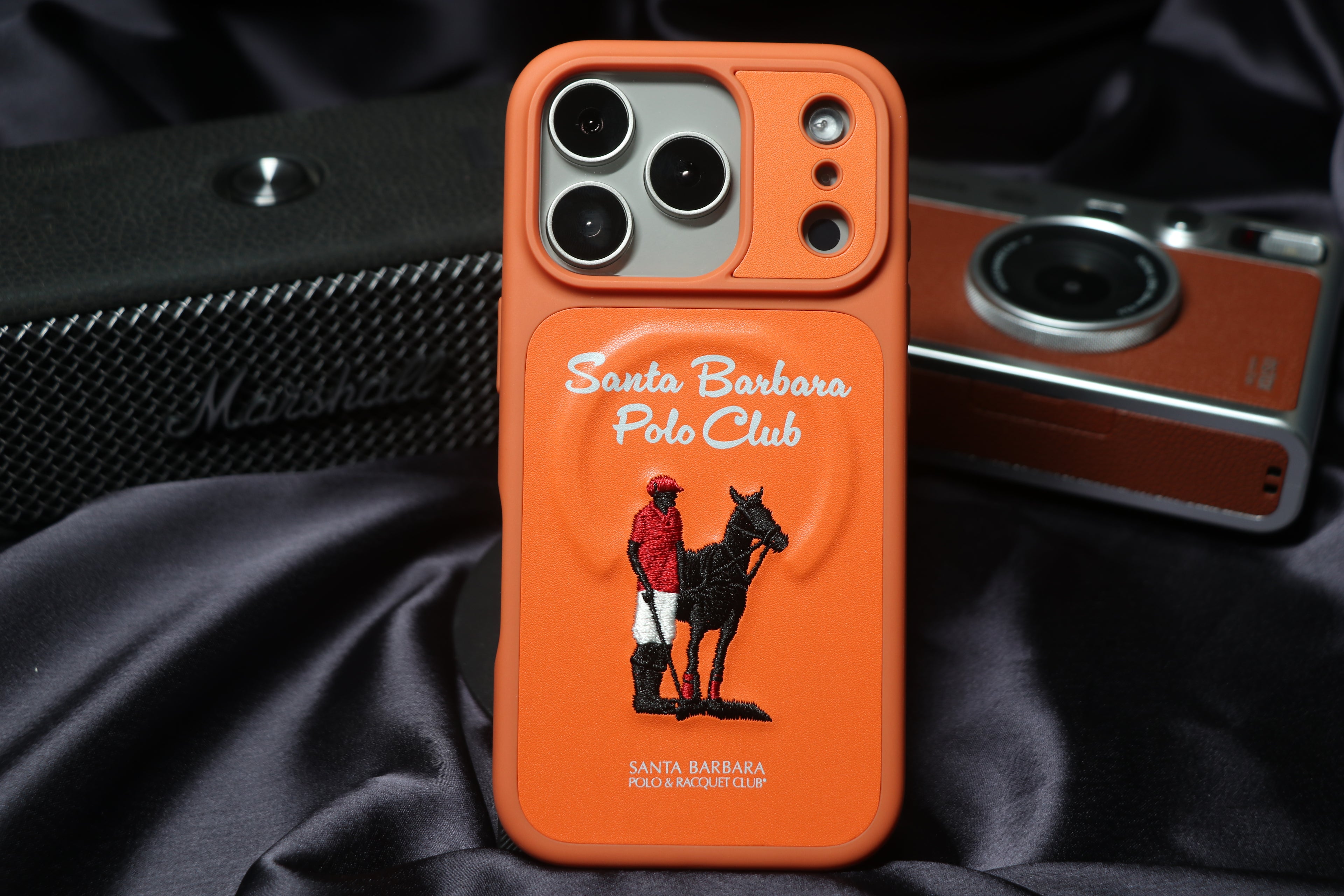 Santa Barbara Questa — iPhone 17 Series