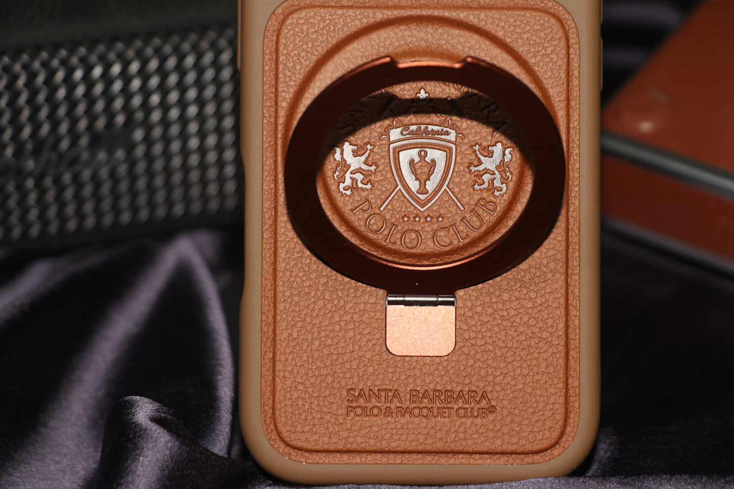 Santa Barbara Primo — iPhone 17  Series