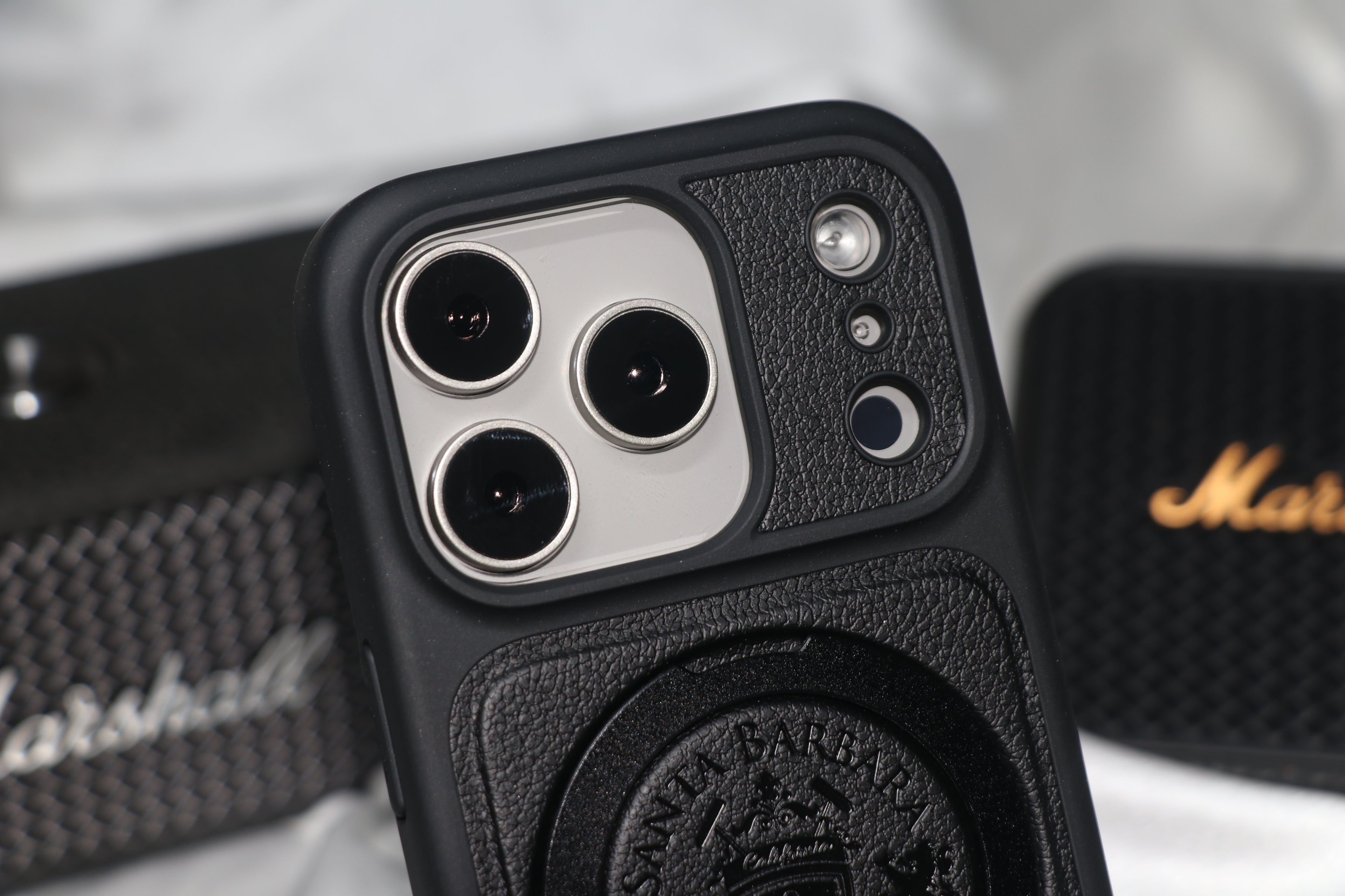 Santa Barbara Primo — iPhone 17  Series