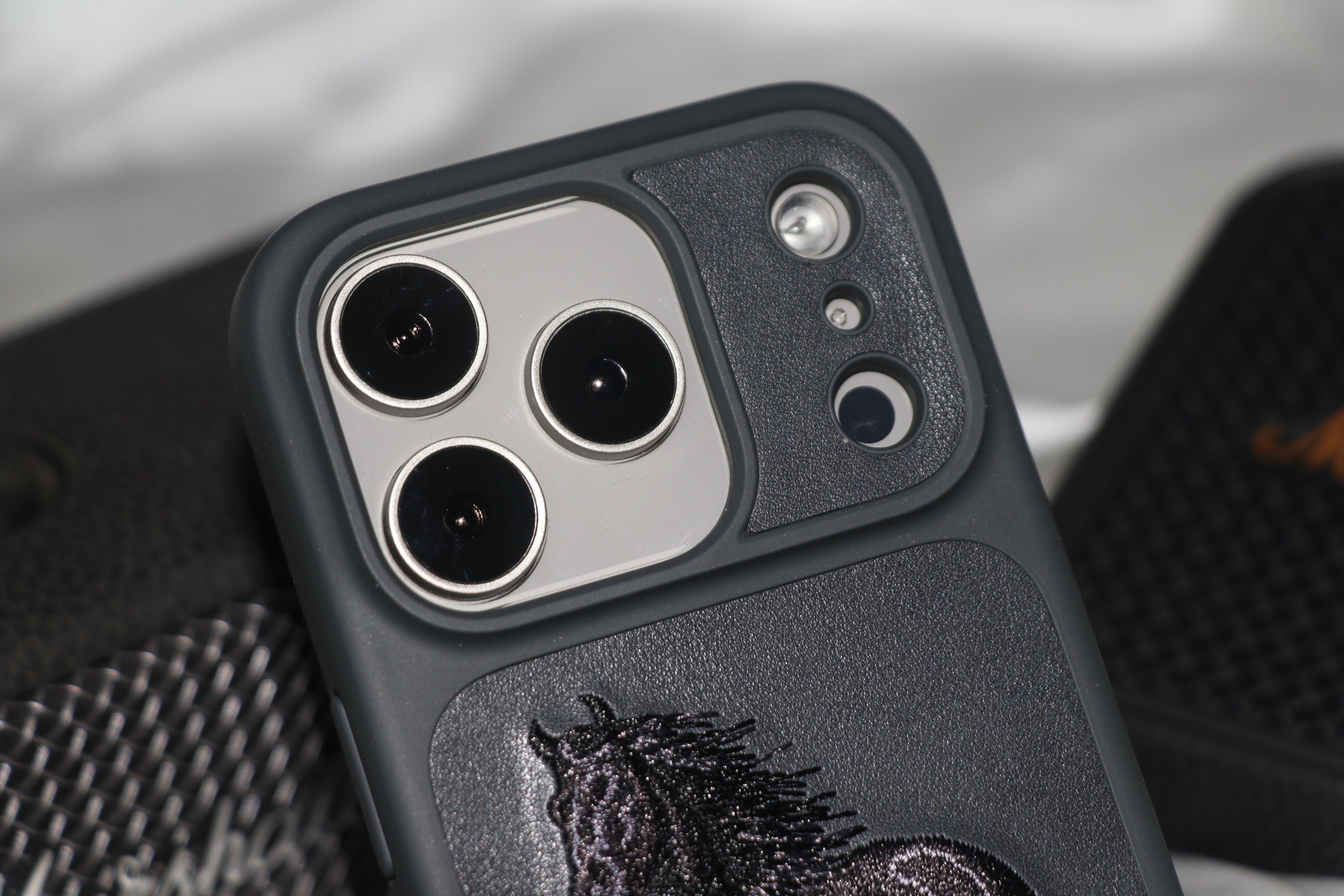 Santa Barbara Boris — iPhone 17 Series