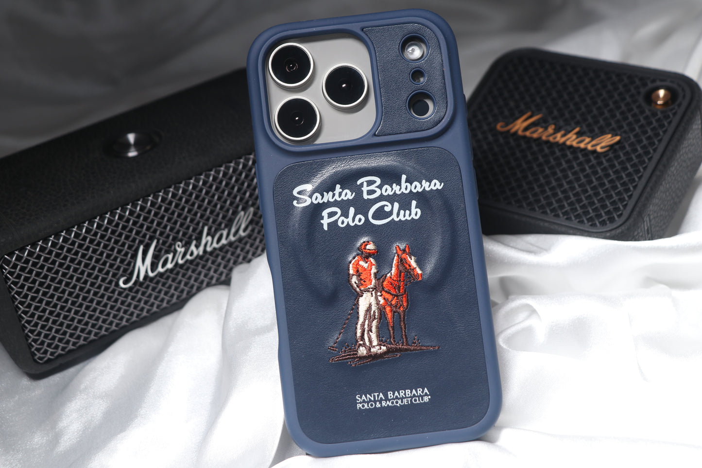 Santa Barbara Questa — iPhone 17 Series