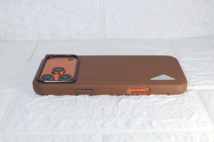 KK Baron Leather — iPhone 17 Pro