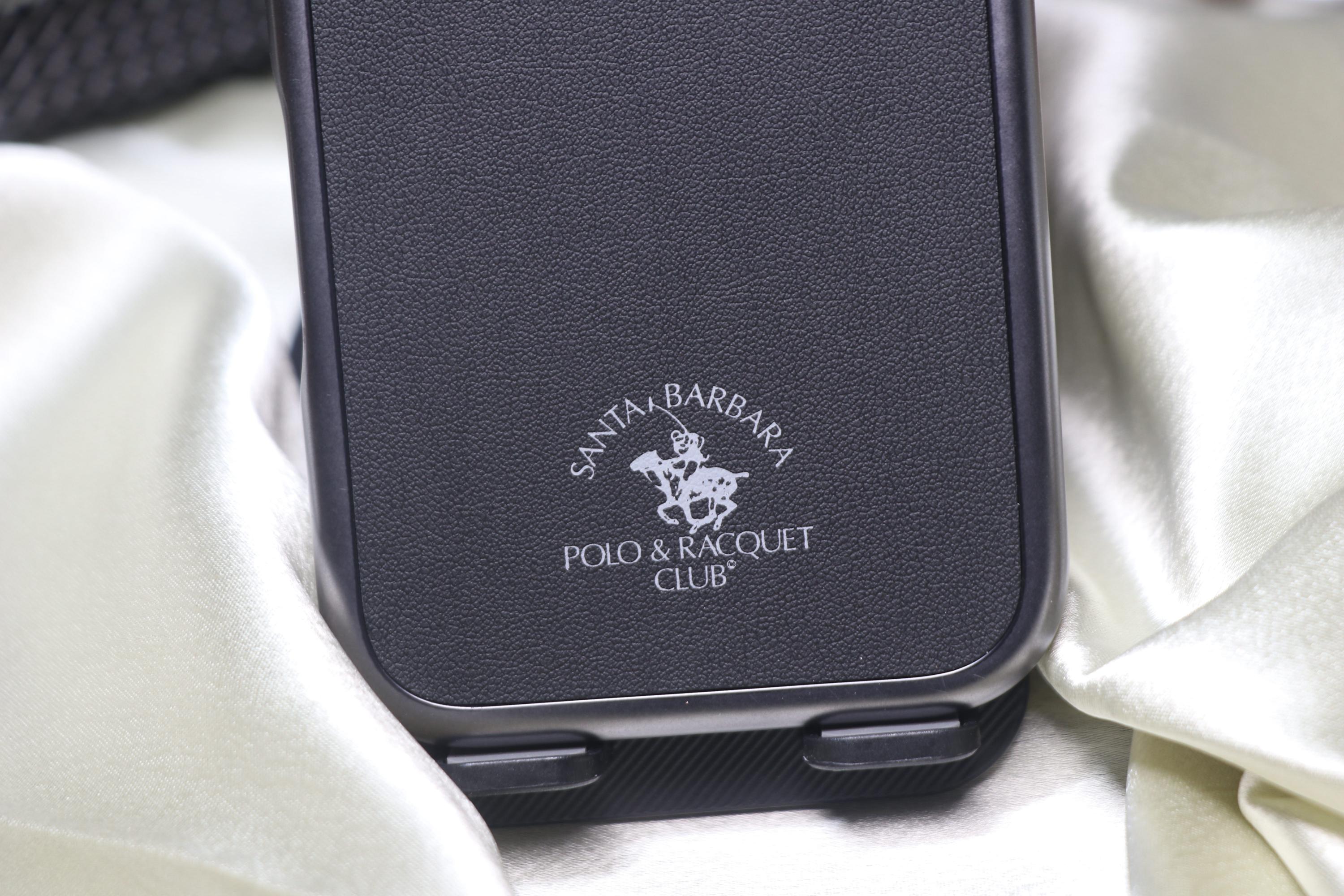 Santa Barbara Lucas — iPhone 17  Series